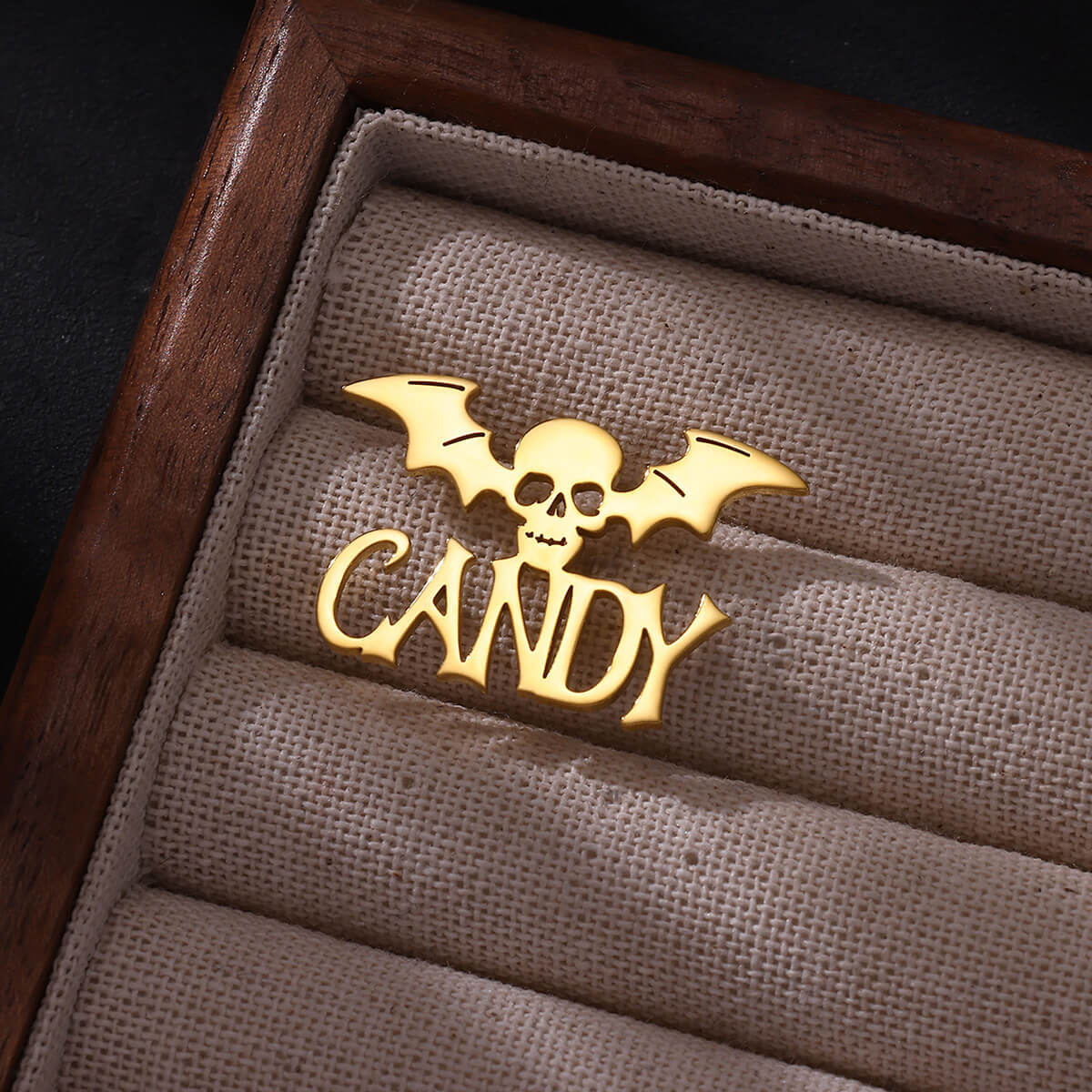 Customized Name Skeleton Bat B - огляд і ціна Men Accessories Name